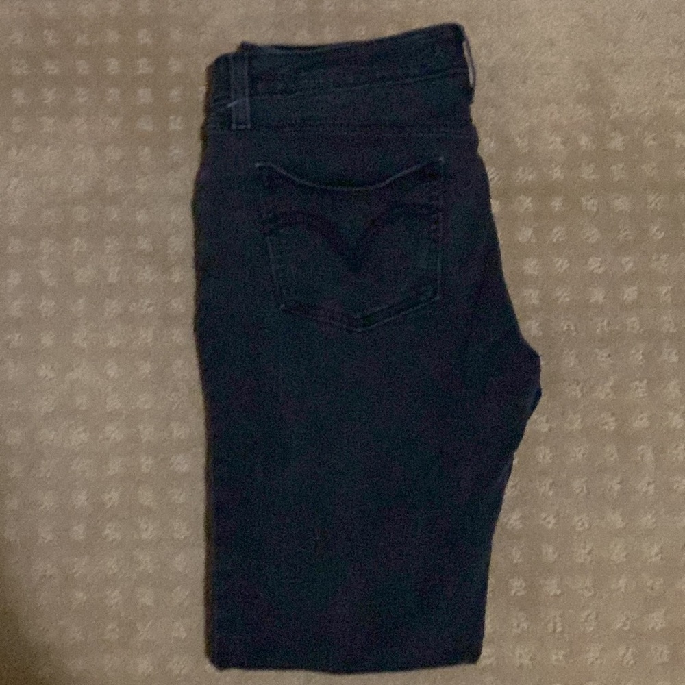 Levi’s - Picture 2 of 7